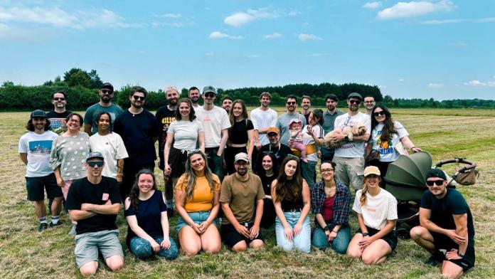 Sunshine, BBQs & Serious Team Spirit